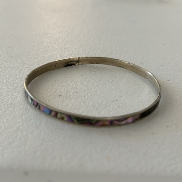 Mexico Alpaca Sterling Silver Bangle Back with Mother of Pearl - Picture 2 of 3